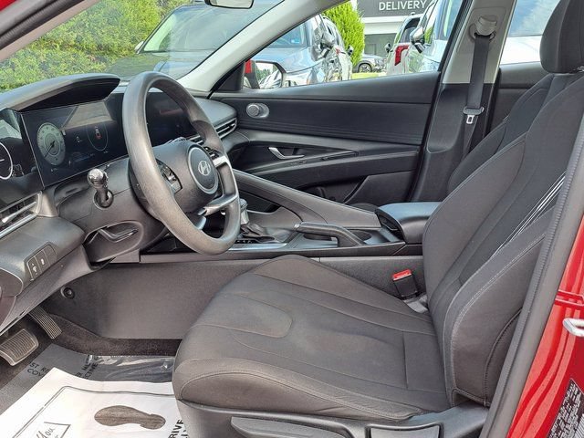 Used 2024 Hyundai Elantra SEL FWD image 21