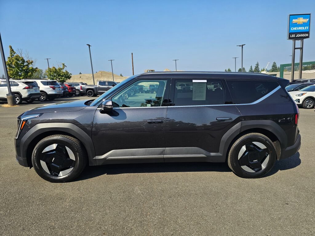 Certified 2024 Kia EV9 Wind AWD/4WD image 8