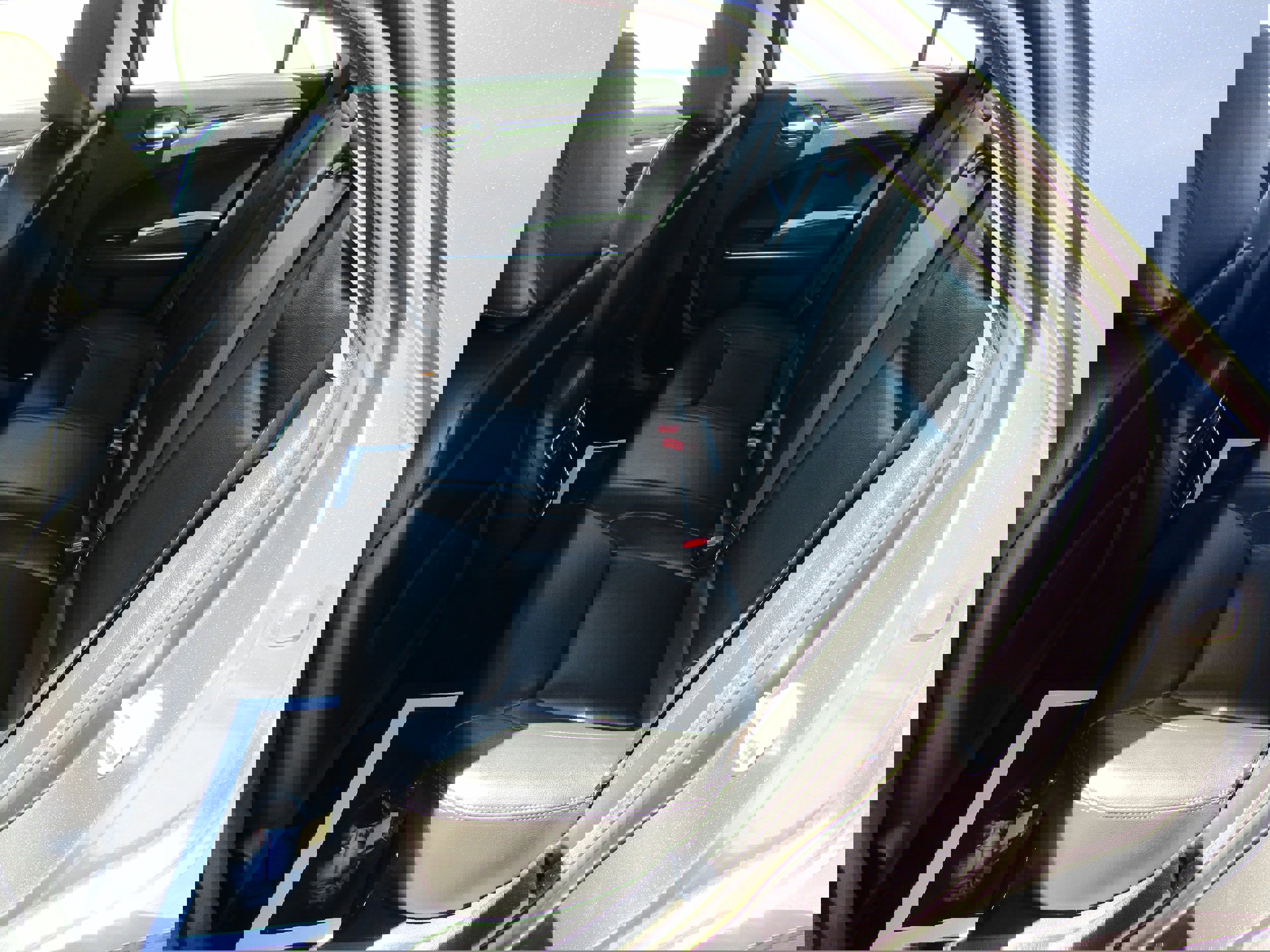 Used 2018 Chrysler 300 Touring w/ Driver Convenience Group image 14