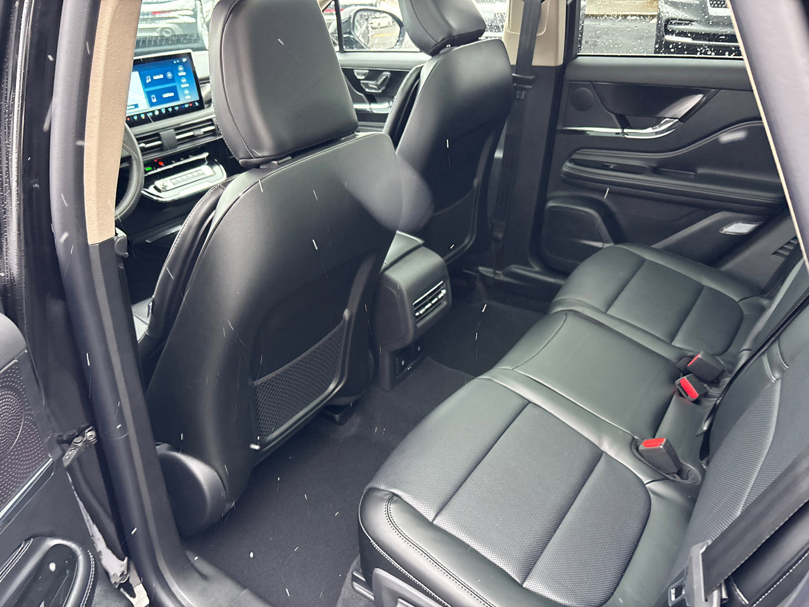 New 2026 Lincoln Corsair Reserve image 28