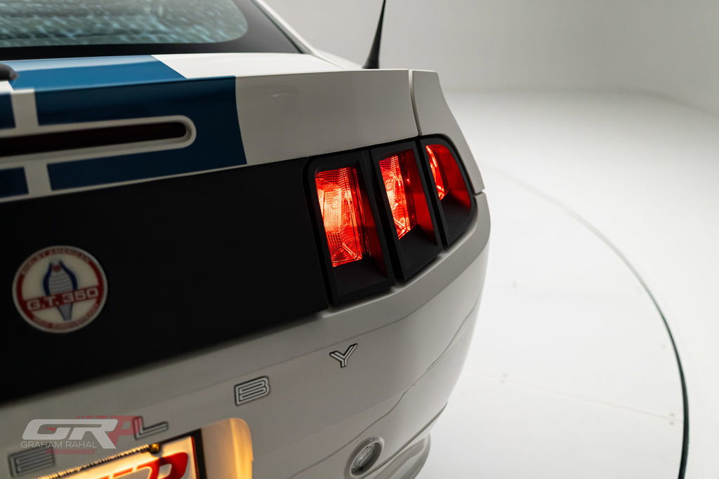 Used 2011 Ford Mustang GT Premium w/ Security Pkg RWD image 19