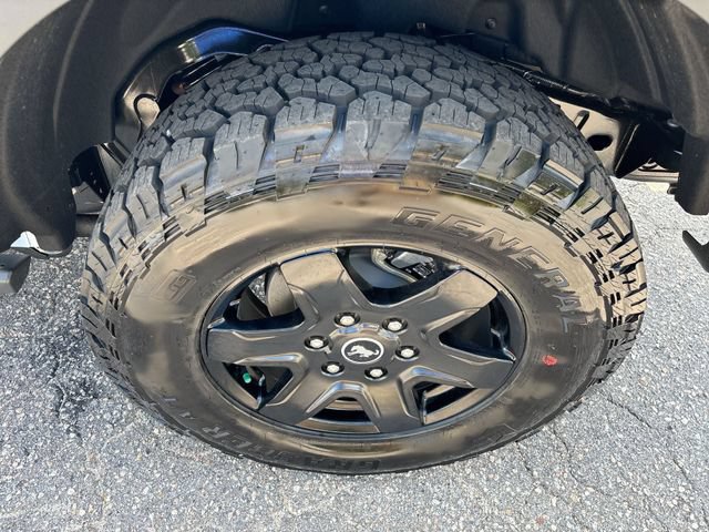 New 2025 Ford Bronco Big Bend w/ Black Diamond Package AWD/4WD image 13