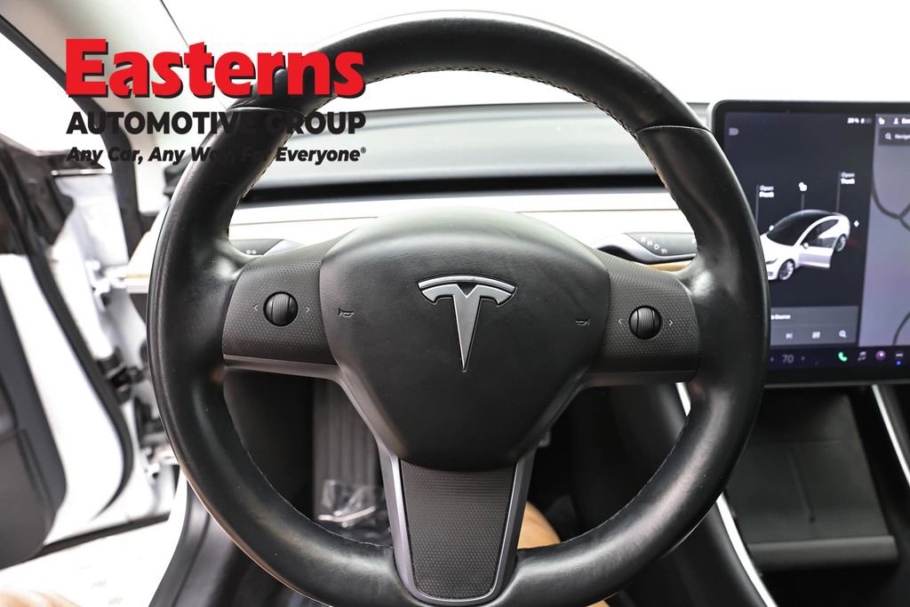 Used 2019 Tesla Model 3 Long Range image 10