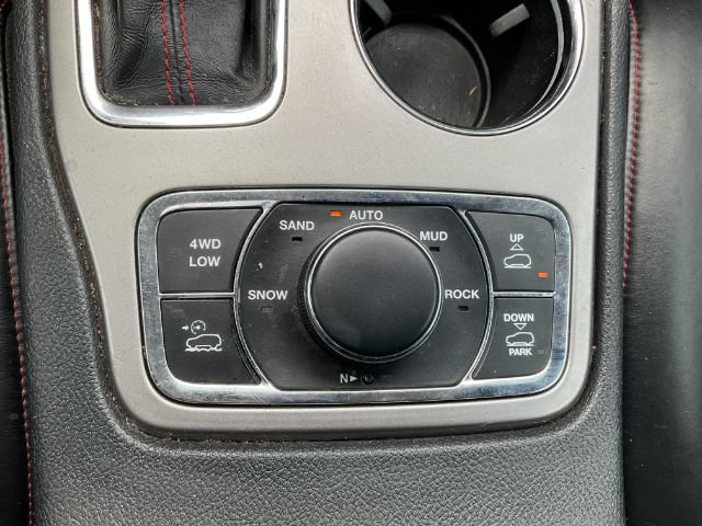 Used 2020 Jeep Grand Cherokee Trailhawk AWD/4WD image 23