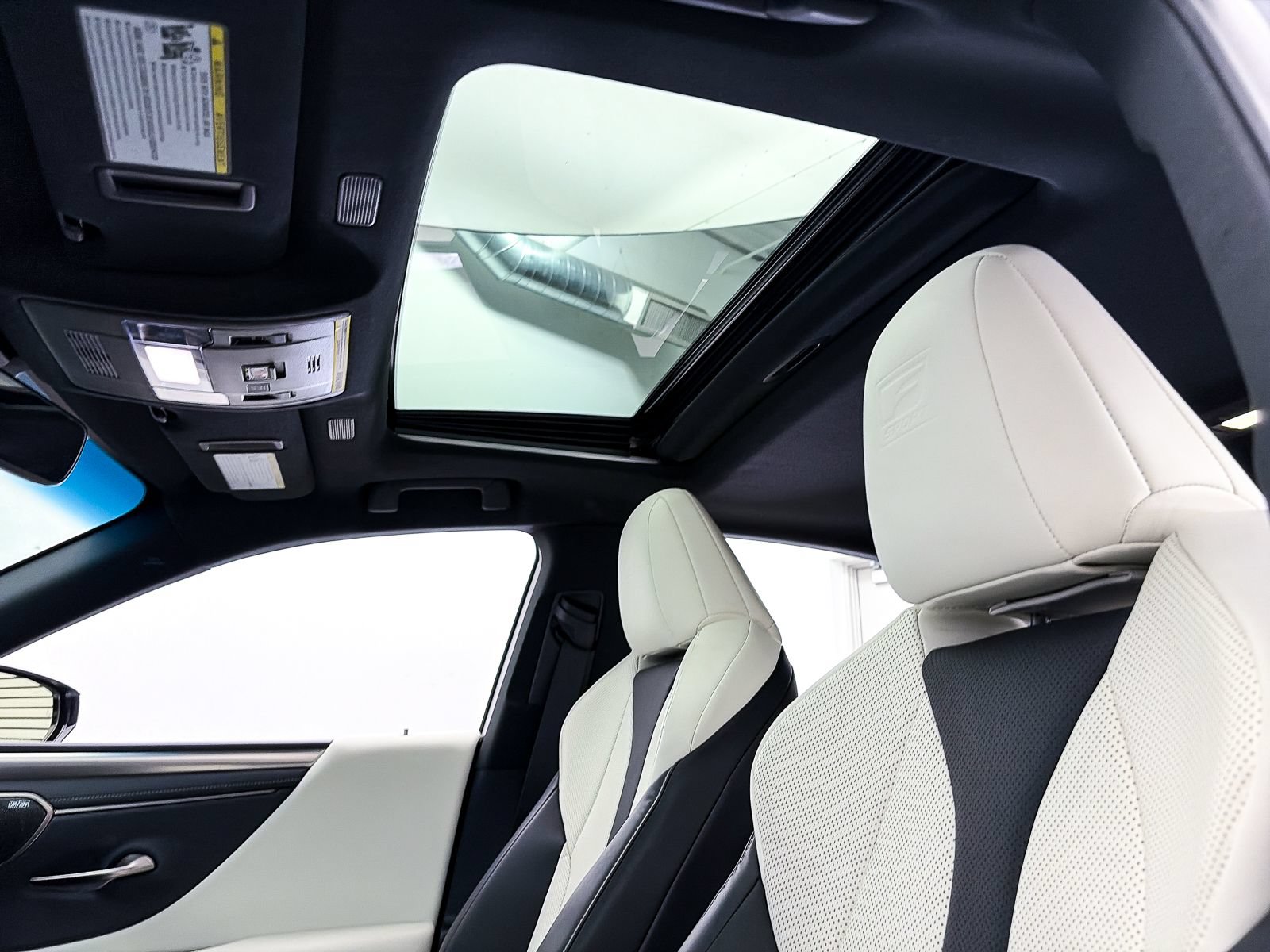 Used 2024 Lexus ES 300h F Sport FWD image 6