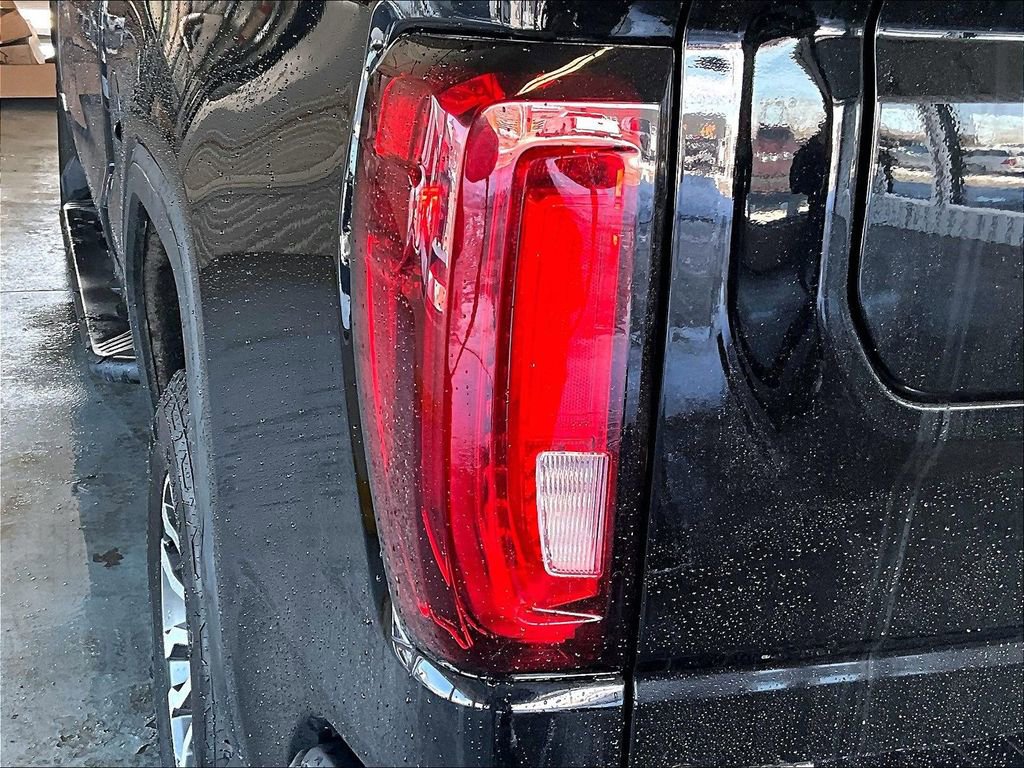 Used 2023 GMC Sierra 1500 AT4 w/ AT4 Premium Package image 33