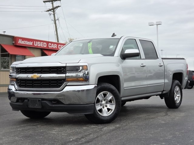 Used 2017 Chevrolet Silverado 1500 LT w/ Trailering Package image 2