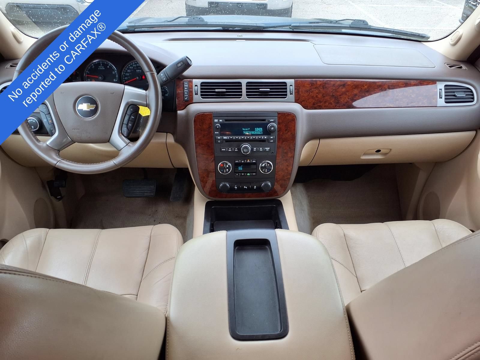 Used 2013 Chevrolet Suburban LT w/ Luxury Package AWD/4WD image 14