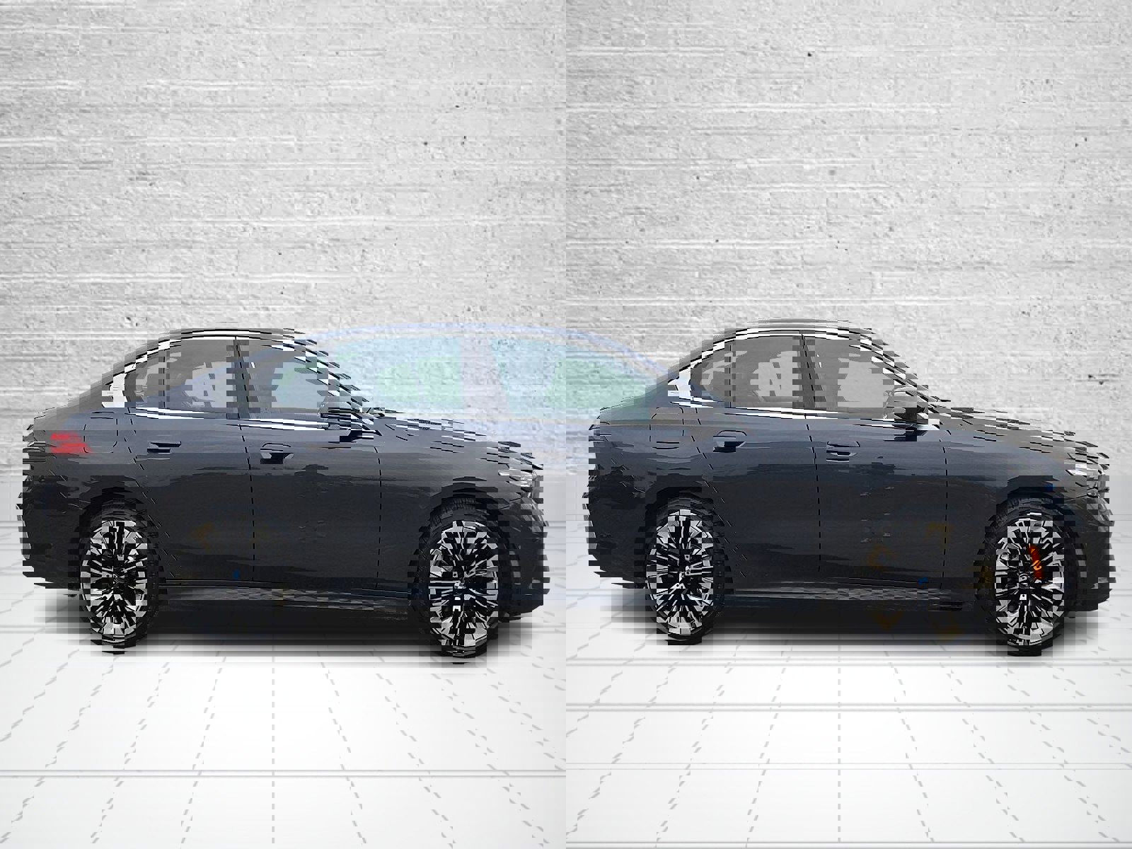 Used 2024 BMW 540i xDrive image 7