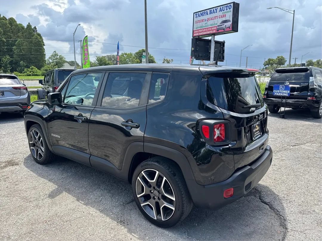 Used 2021 Jeep Renegade Sport FWD image 7