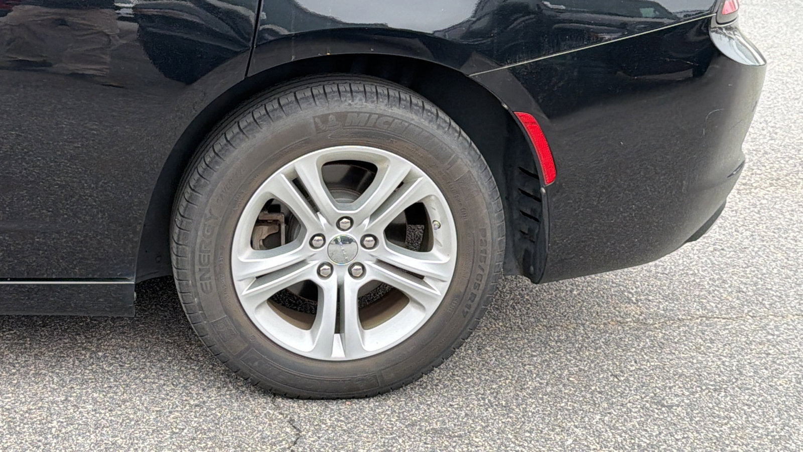 Used 2022 Dodge Charger SXT w/ Driver Convenience Group image 12