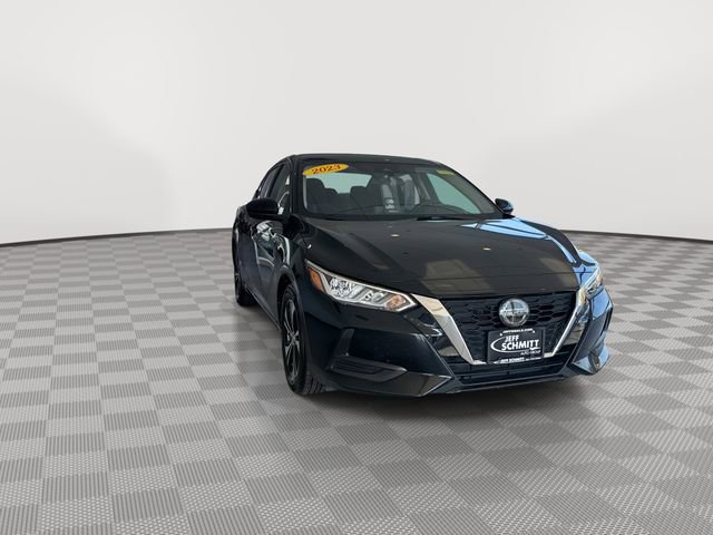 Used 2023 Nissan Sentra SV image 3