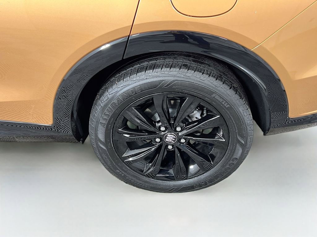 Used 2024 Buick Envista Sport Touring w/ Convenience I Package image 25