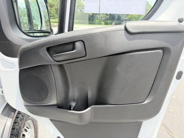 Used 2025 RAM ProMaster 2500 w/ Convenience Group FWD image 22