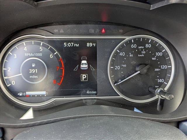 New 2025 Nissan Versa SV w/ Trunk Package FWD image 10