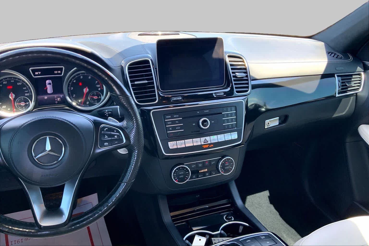 Used 2018 Mercedes-Benz GLS 550 4MATIC image 6