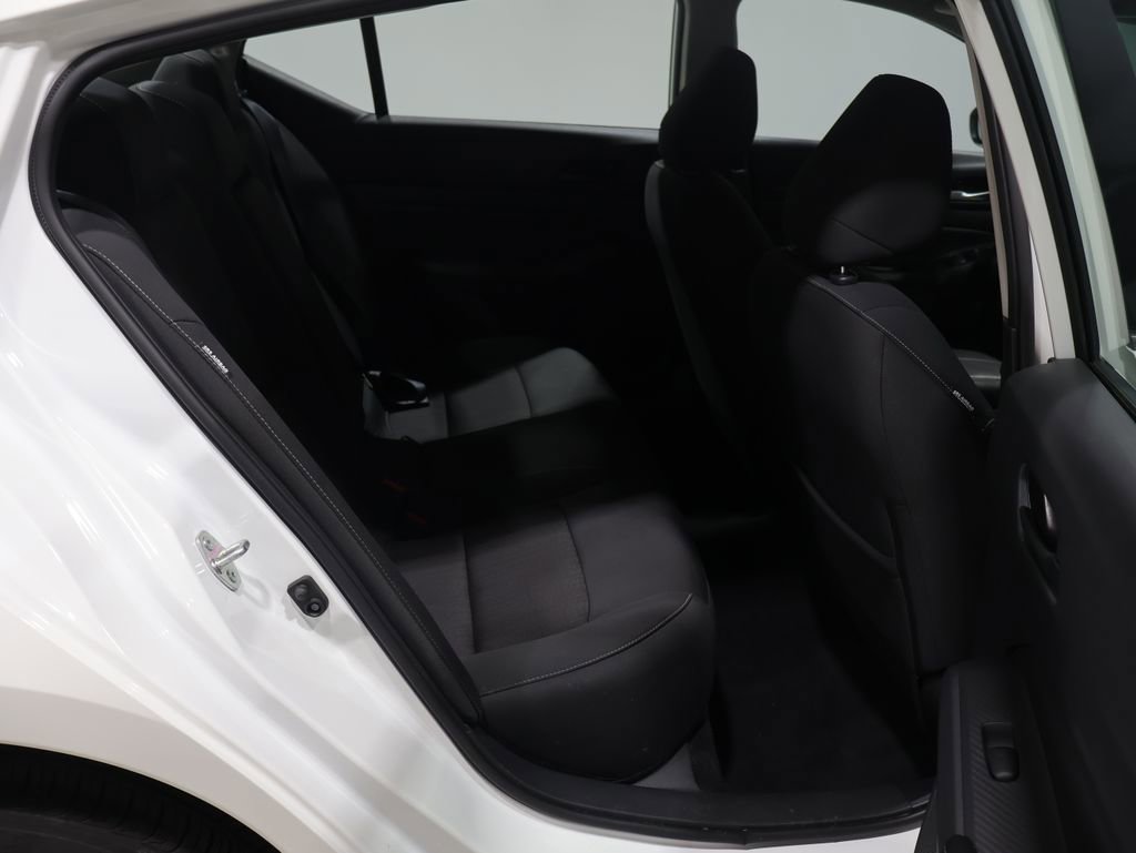 Used 2025 Nissan Altima 2.5 SV AWD/4WD image 21