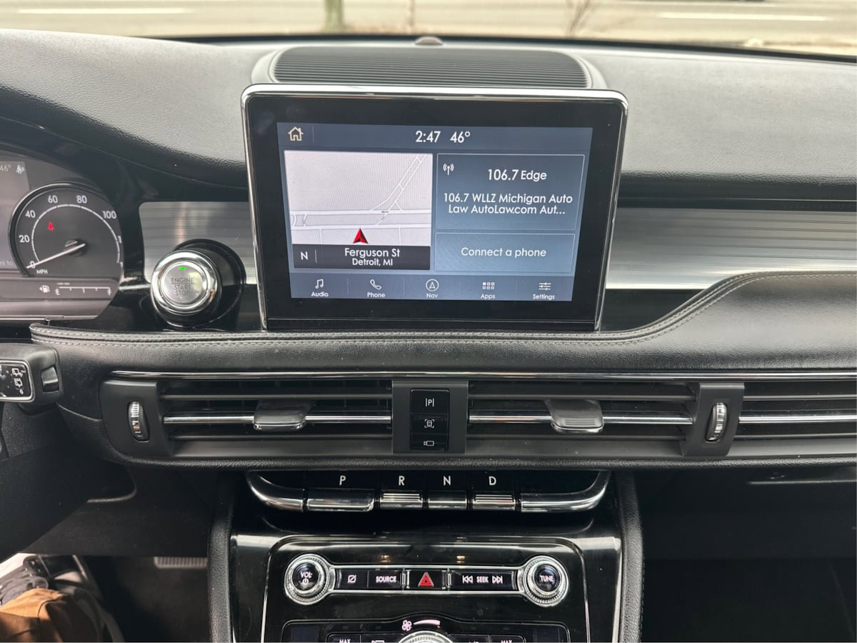 Used 2020 Lincoln Corsair FWD w/ Premium Package image 43
