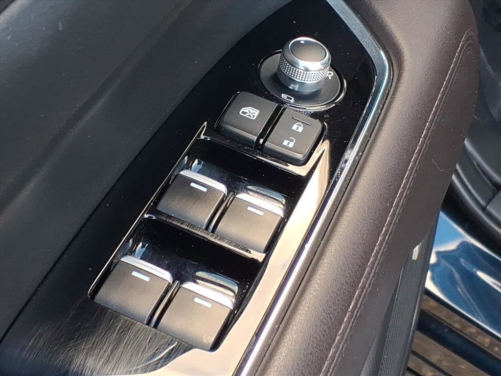 Certified 2023 MAZDA CX-5 Signature image 14