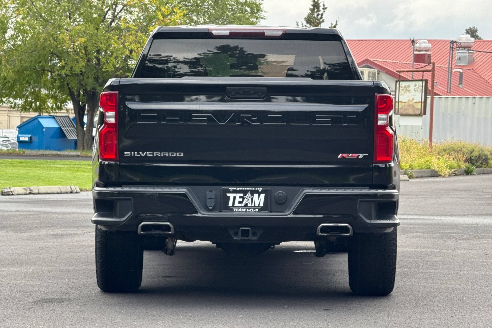 Used 2022 Chevrolet Silverado 1500 RST w/ Z71 Off-Road Package AWD/4WD image 5