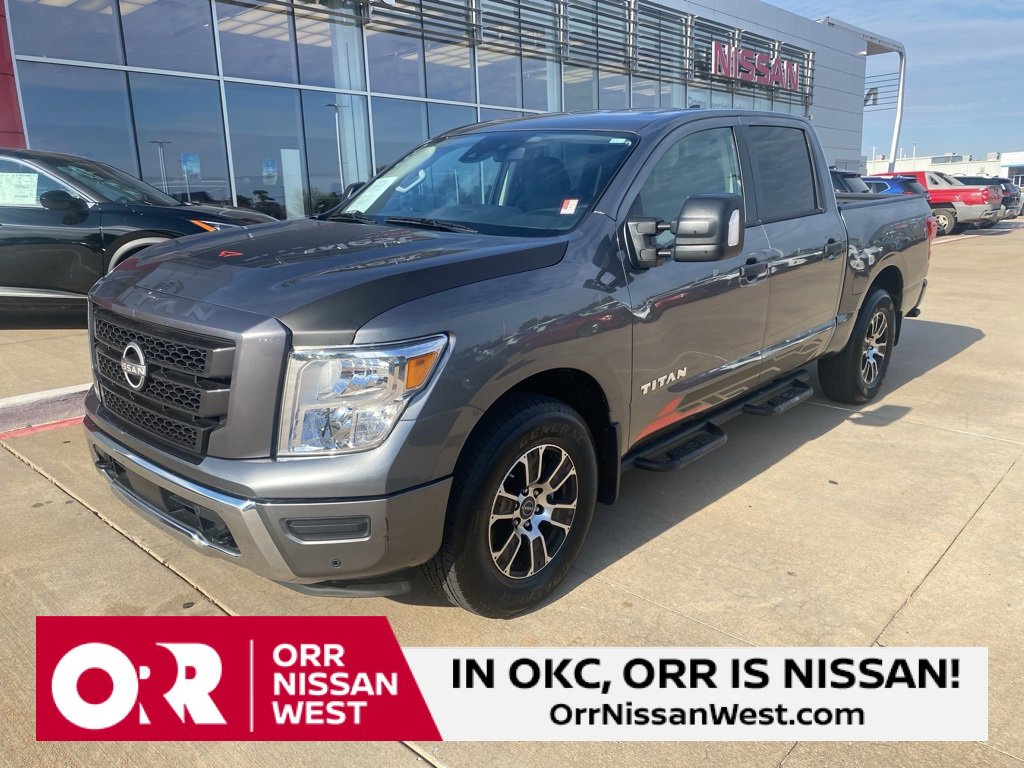 Used 2024 Nissan Titan SV w/ SV Convenience Package