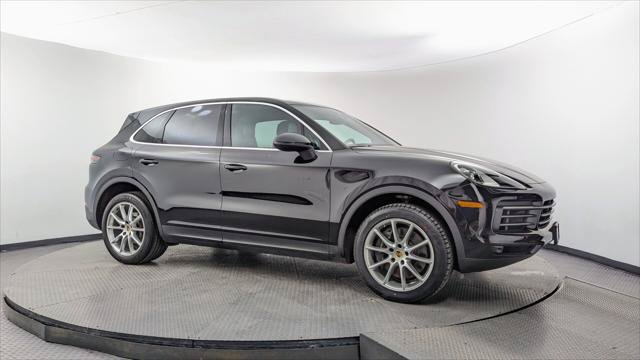Used 2021 Porsche Cayenne w/ Premium Package AWD/4WD image 9