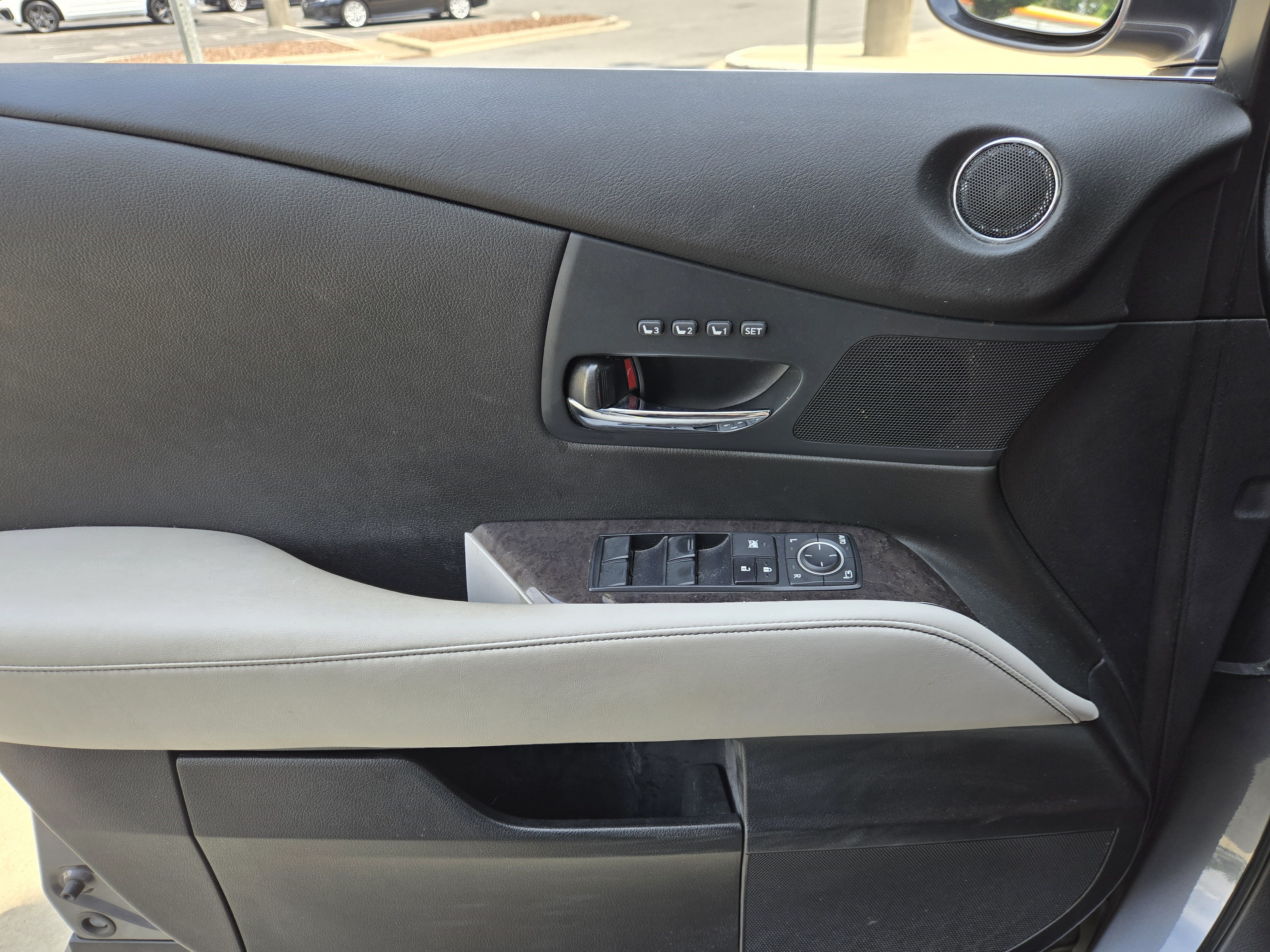Used 2013 Lexus RX 350 FWD w/ Navigation Pkg image 12