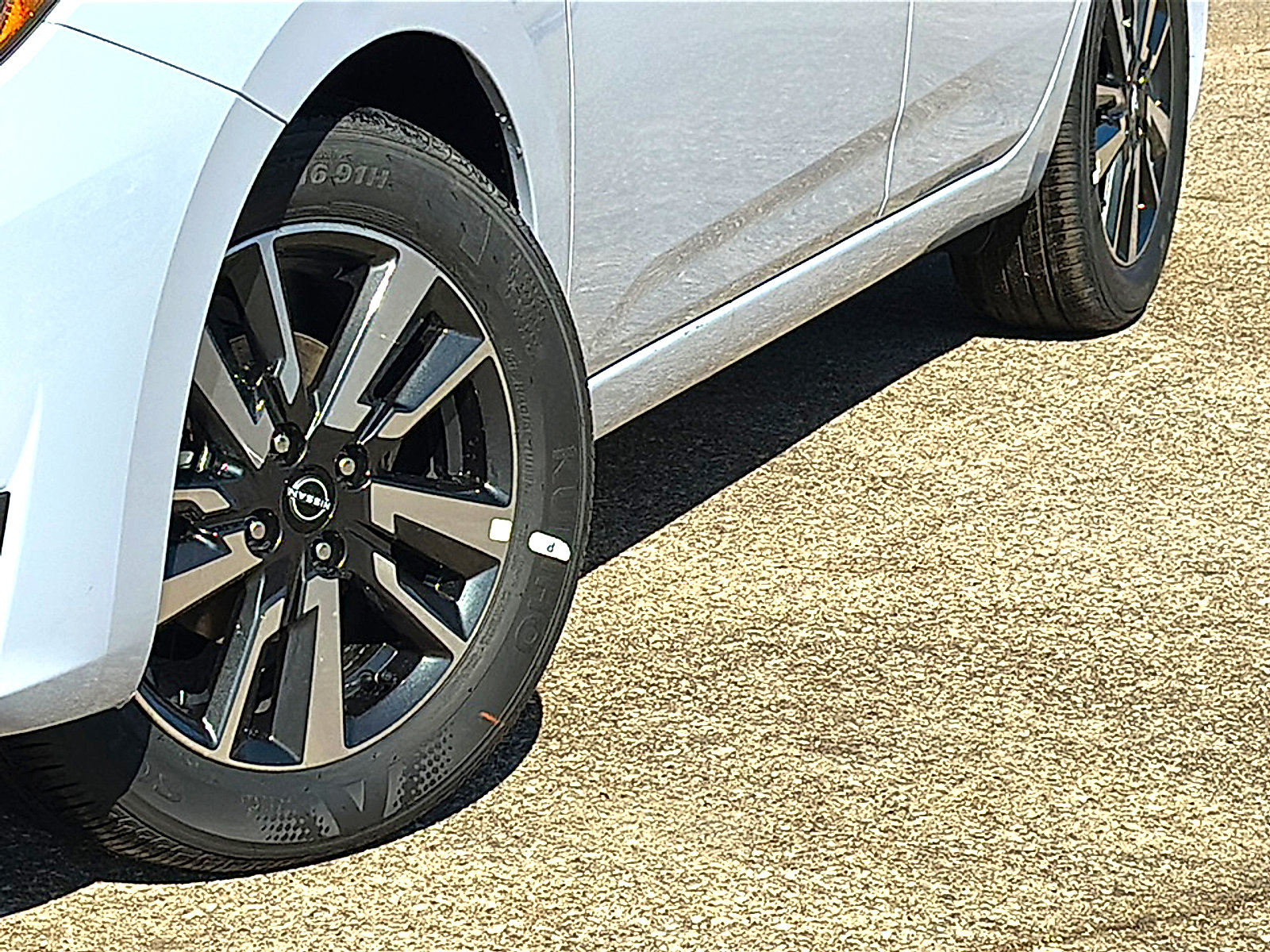 New 2025 Nissan Versa SV w/ Trunk Package image 3