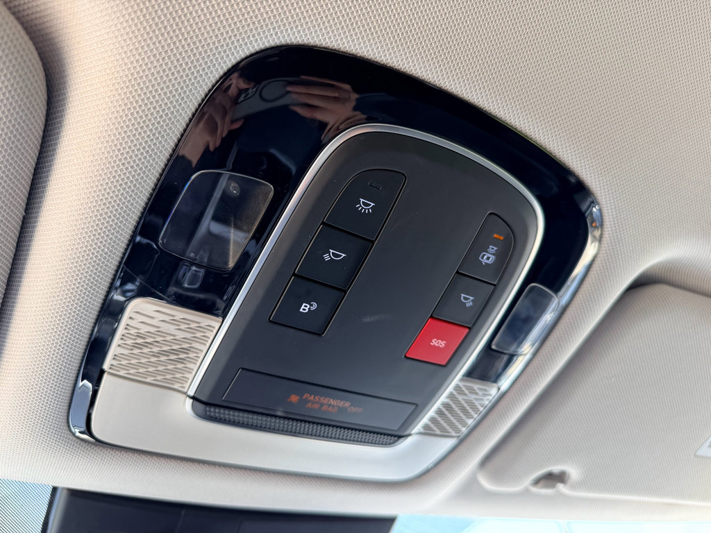 Used 2024 Hyundai Palisade SEL FWD image 21