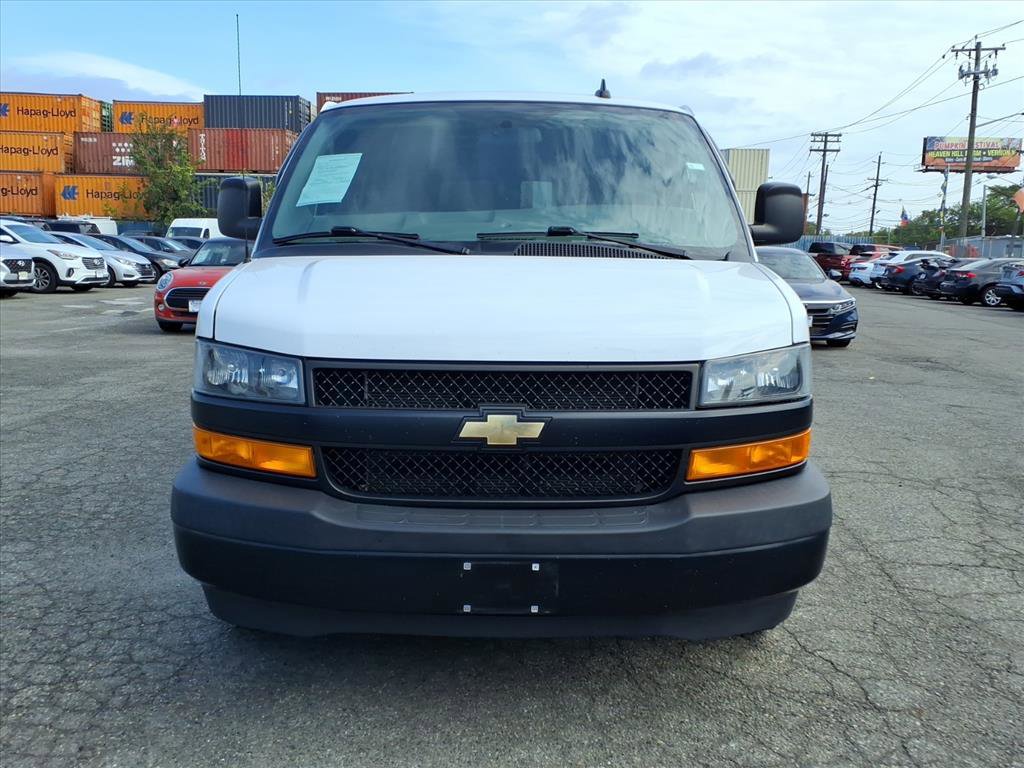 Used 2020 Chevrolet Express 2500 Extended w/ Enhanced Convenience Package RWD image 2