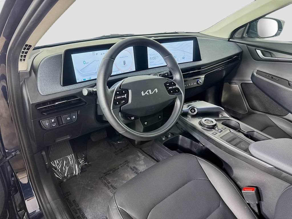 Used 2024 Kia EV6 Wind RWD image 10