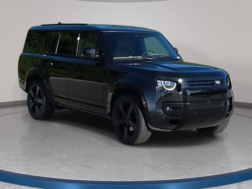 New 2026 Land Rover Defender 130 X-Dynamic SE AWD/4WD image 3