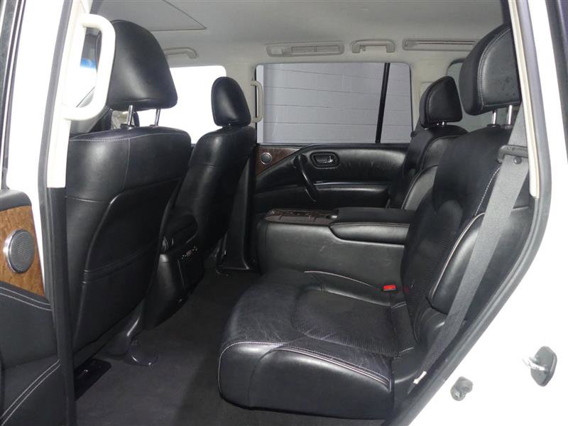 Used 2017 INFINITI QX80 4WD w/ Driver Assistance Package image 28