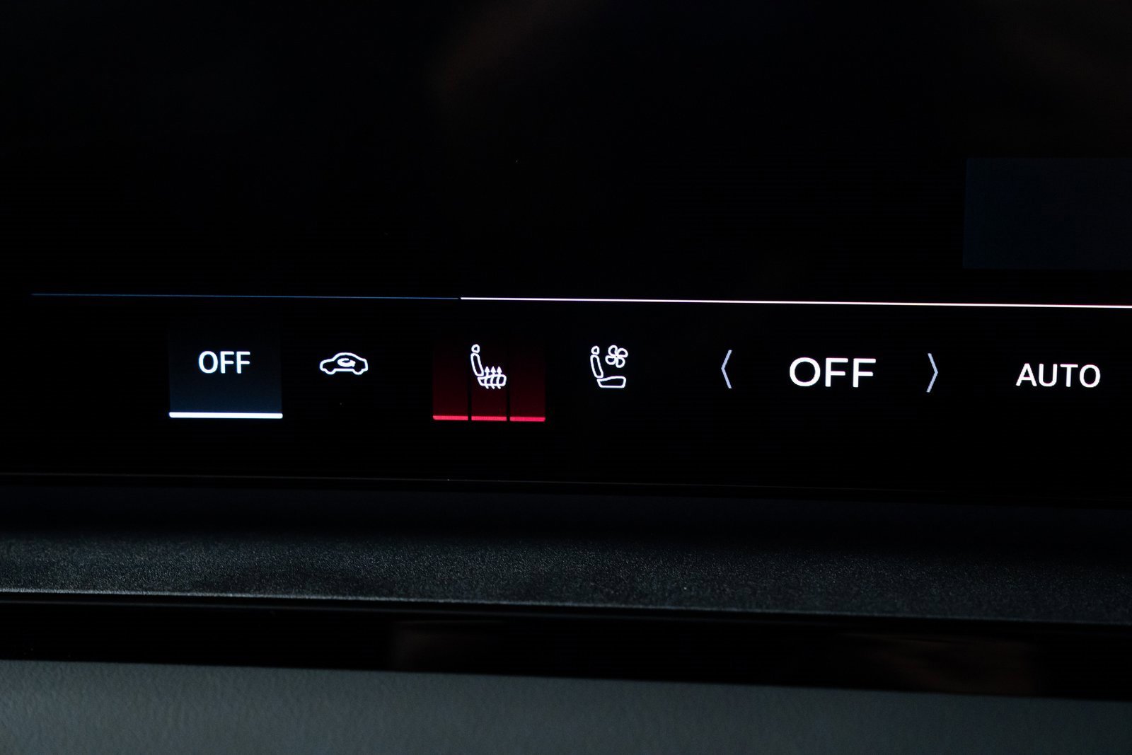 Used 2025 Audi Q6 e-tron Premium Plus w/ Premium Plus image 14