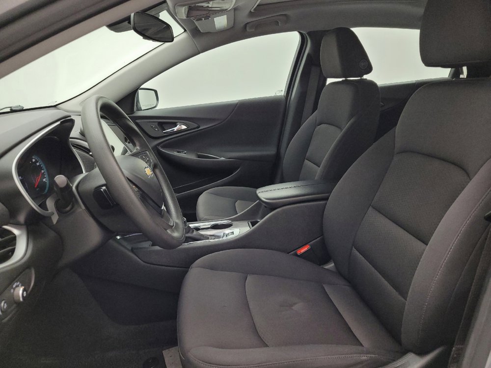 Used 2024 Chevrolet Malibu LT FWD image 17