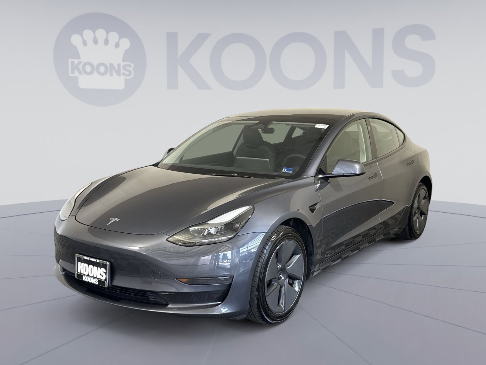 Used 2023 Tesla Model 3 Standard Range image 1