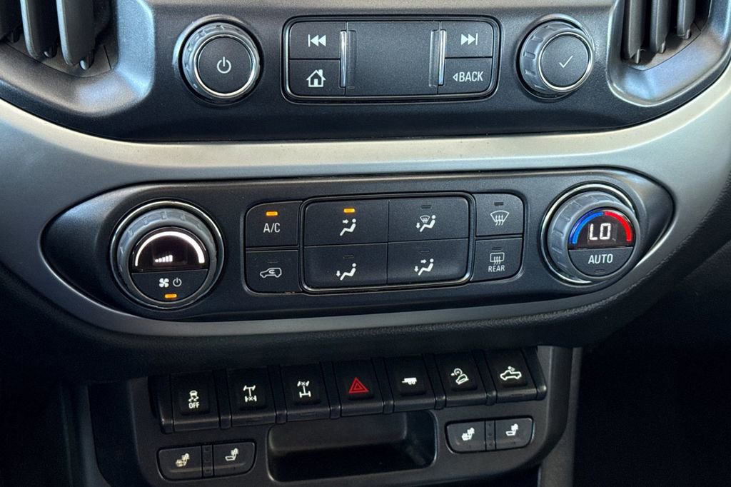 Used 2022 Chevrolet Colorado ZR2 w/ Colorado ZR2 Bison Edition image 30