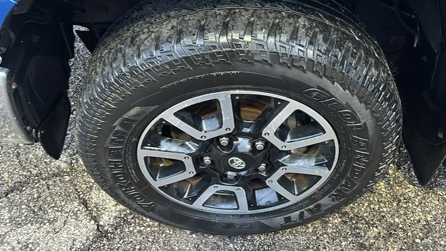 Used 2017 Toyota Tundra SR5 image 34