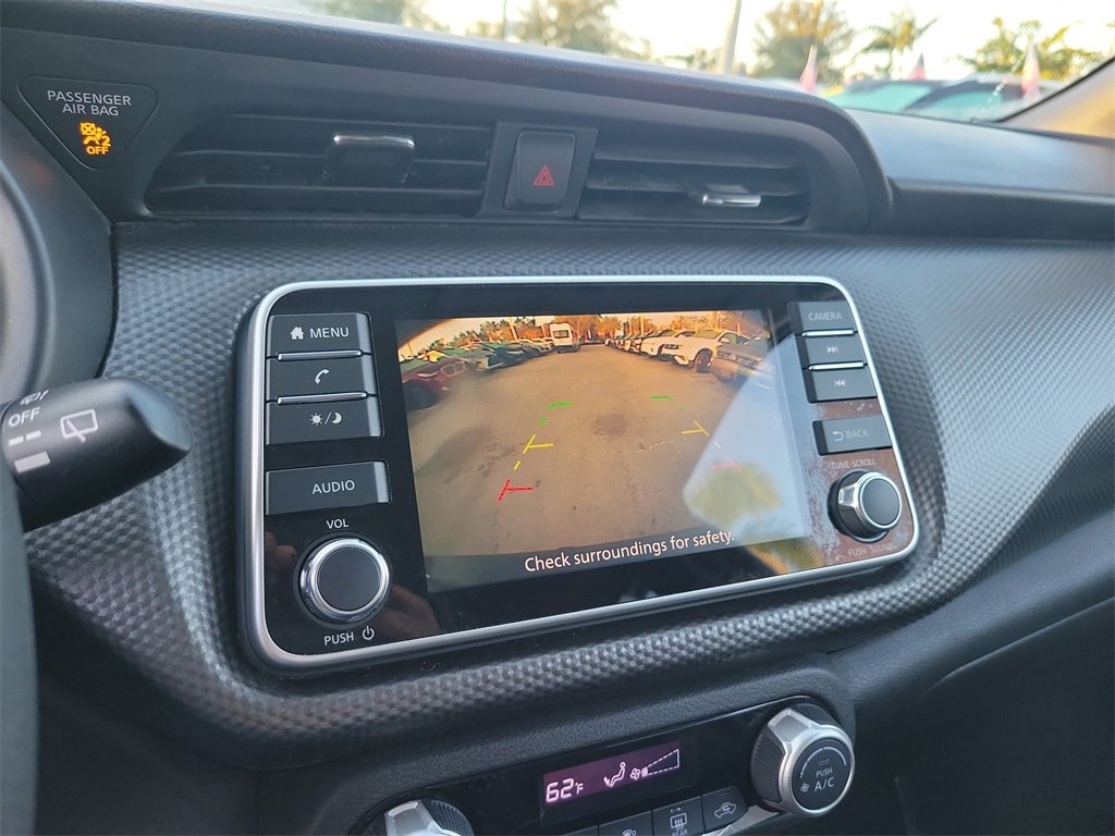 Used 2020 Nissan Kicks SV image 23