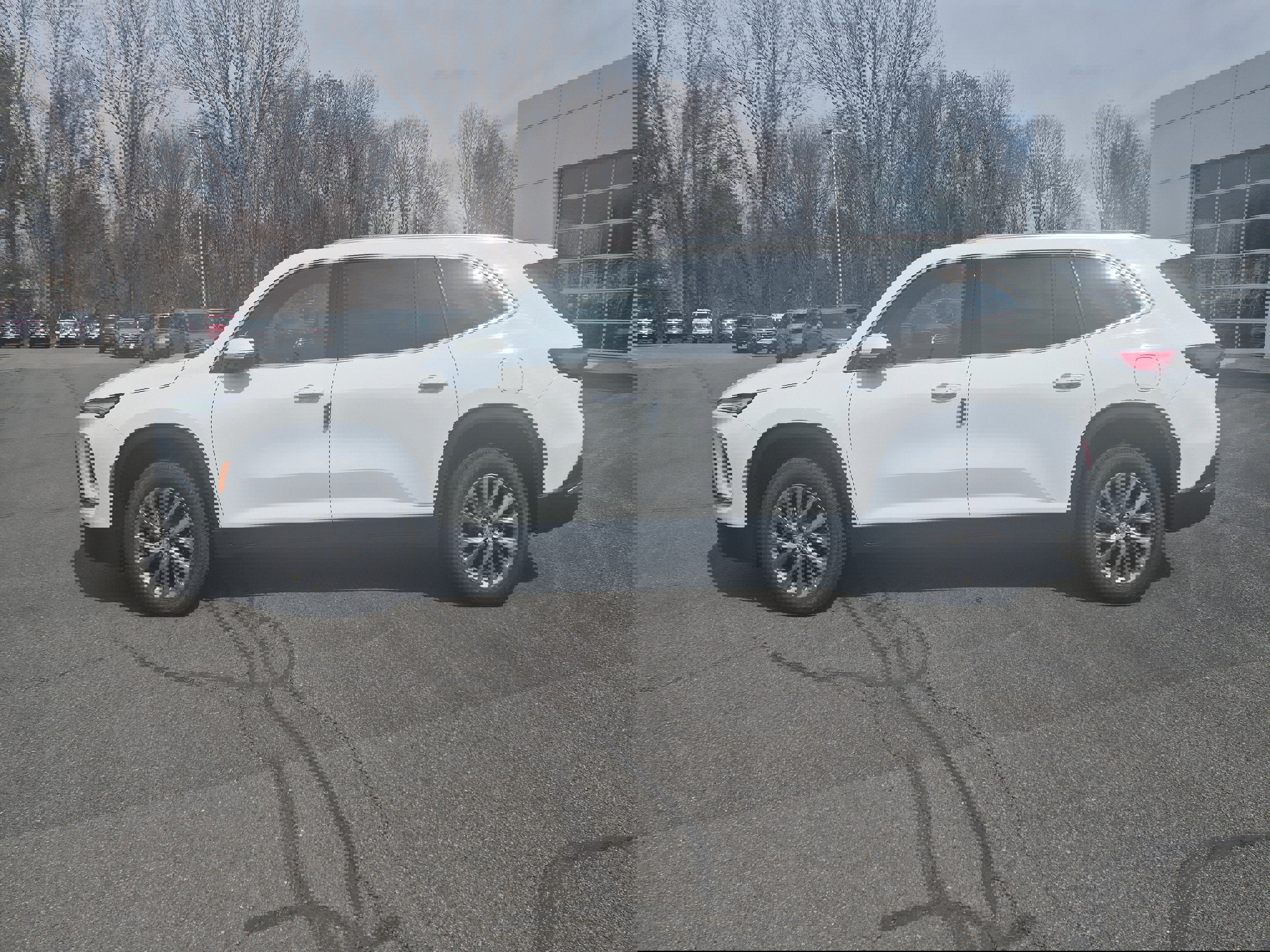 Used 2026 Buick Enclave Preferred image 2