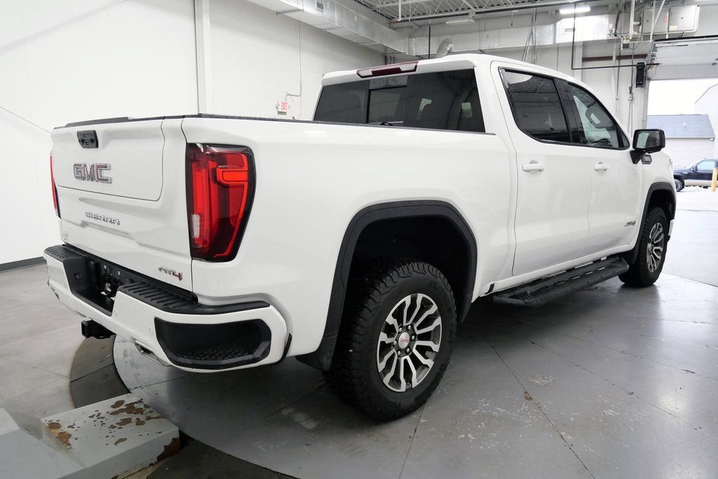 Used 2023 GMC Sierra 1500 AT4 w/ AT4 Premium Package AWD/4WD image 7
