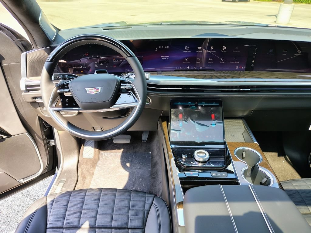 New 2026 Cadillac Escalade Platinum Sport w/ LPO, ONYX Package AWD/4WD image 44