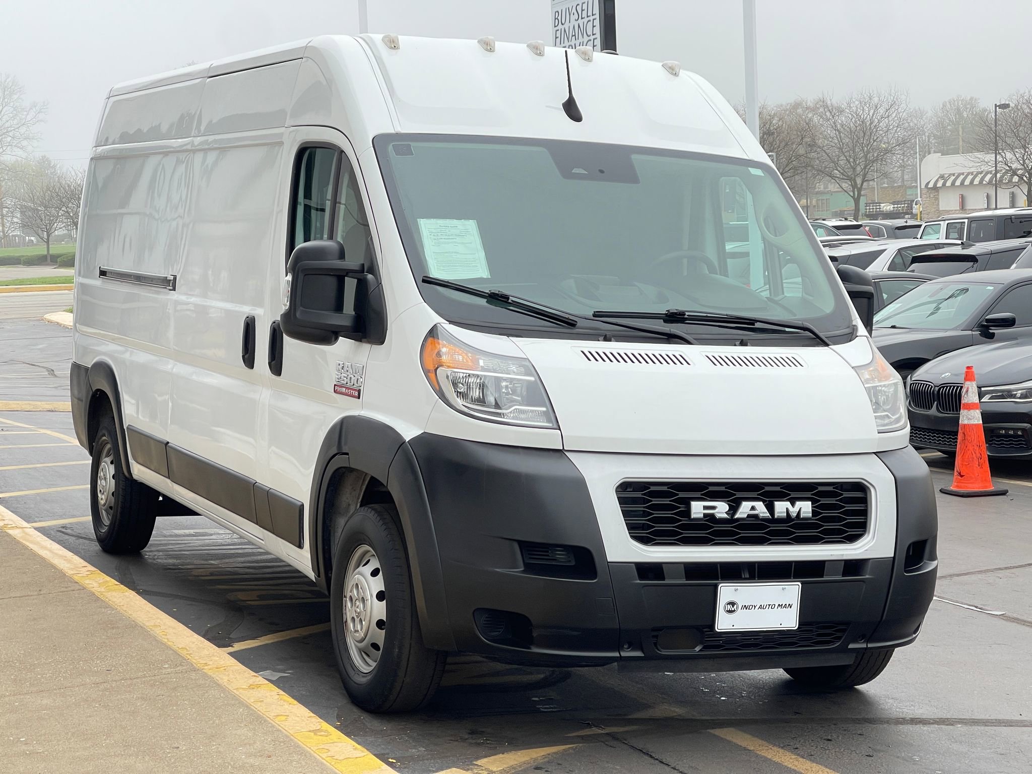 Used 2022 RAM ProMaster 2500 FWD image 2
