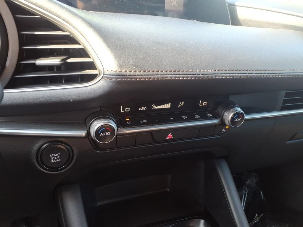 Used 2025 MAZDA MAZDA3 s Sport FWD image 20