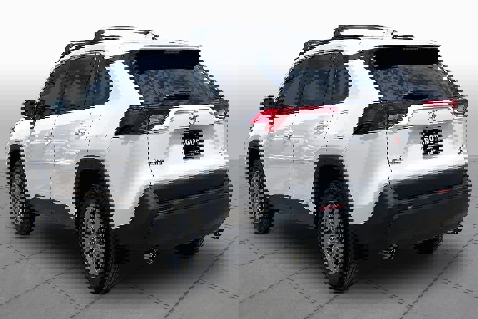 Used 2025 Toyota RAV4 LE AWD/4WD image 12