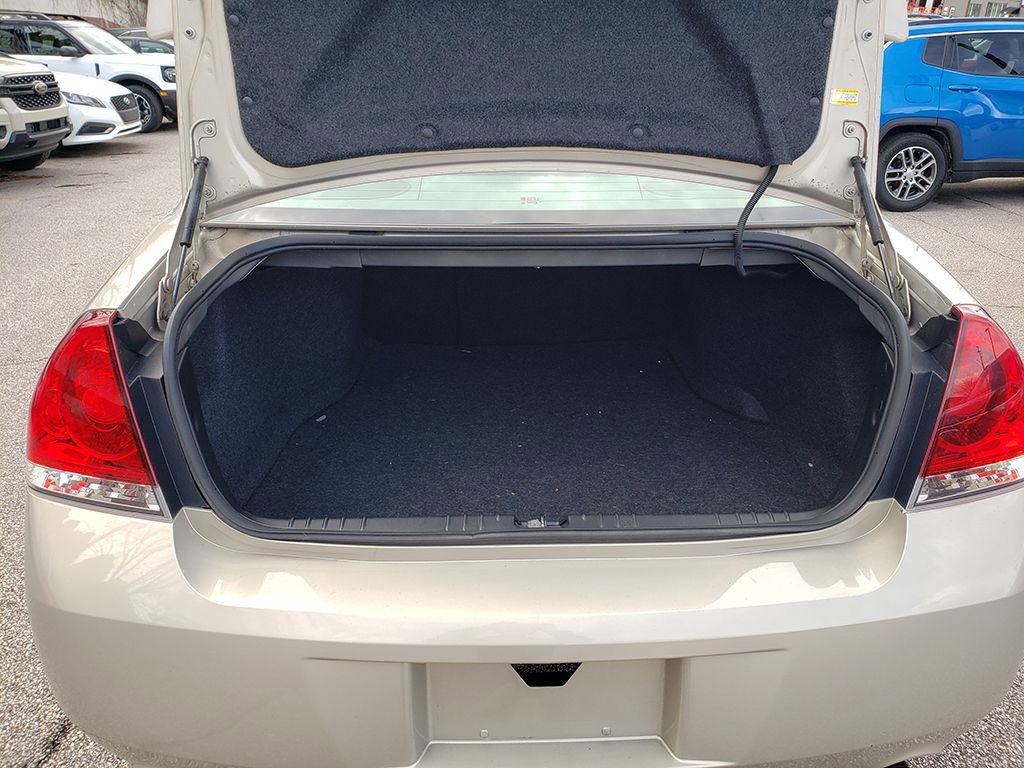 Used 2012 Chevrolet Impala LTZ image 8