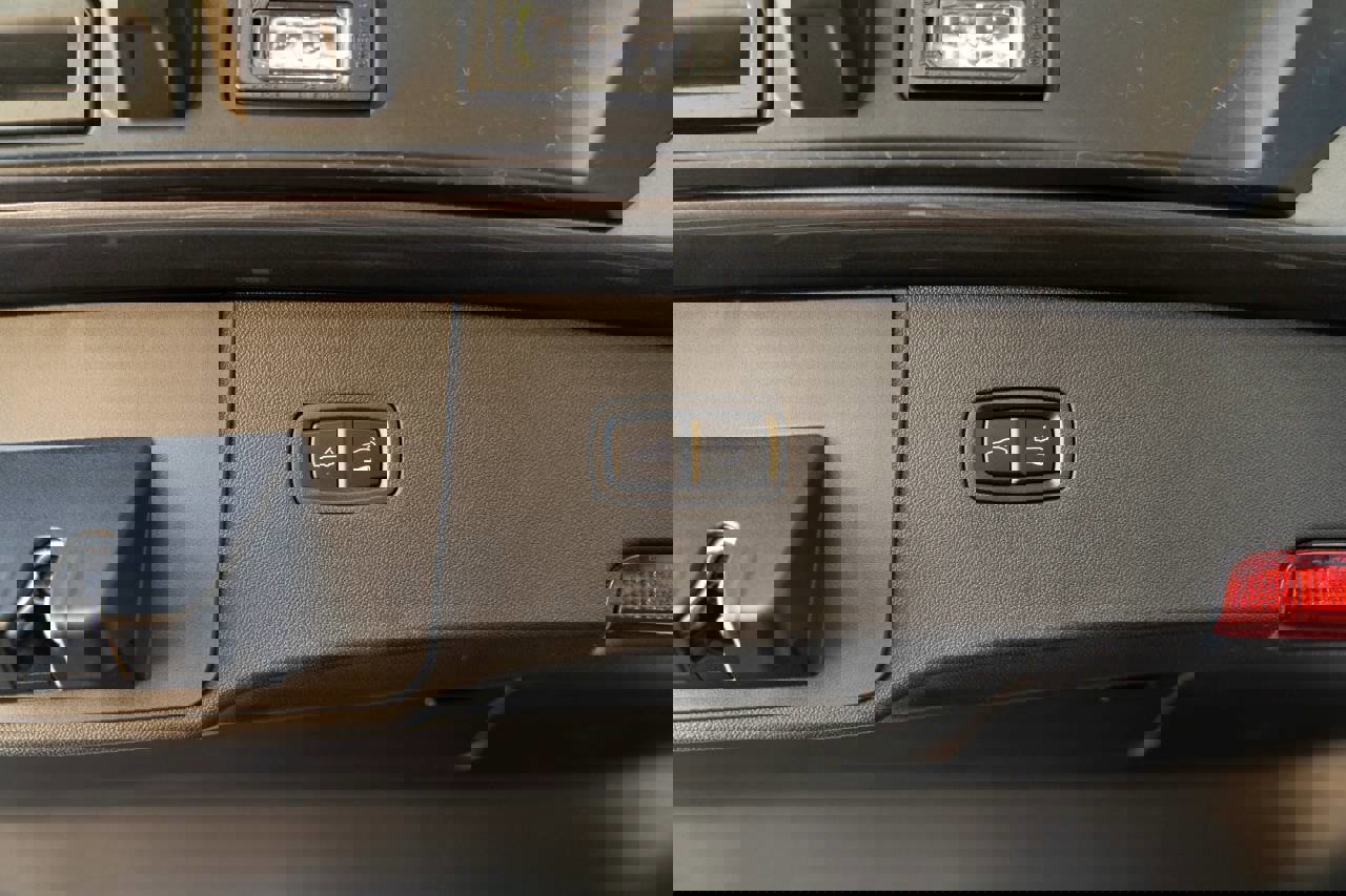 New 2026 Porsche Cayenne S image 30