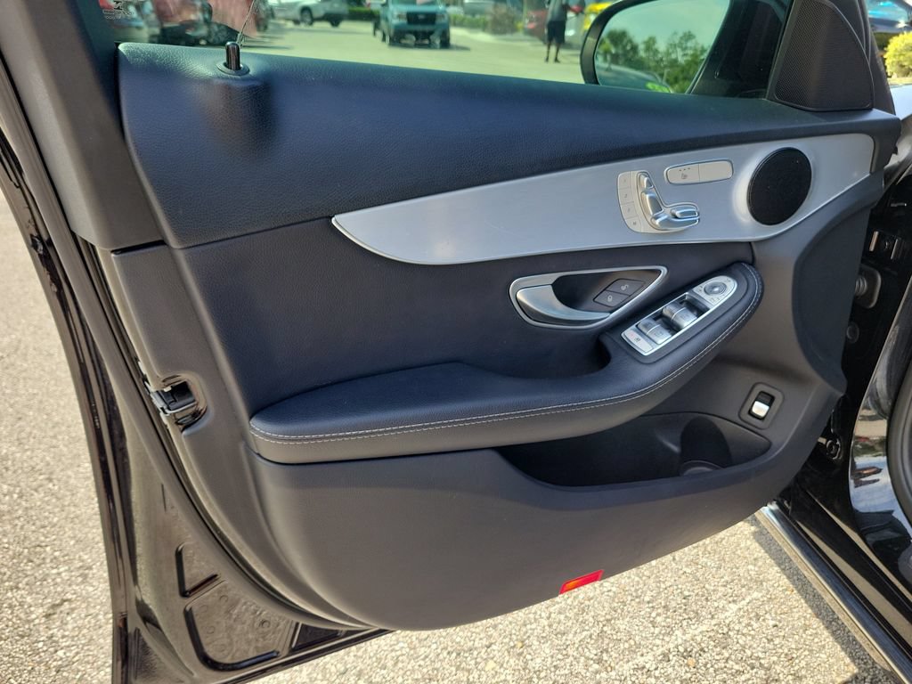 Used 2018 Mercedes-Benz C 300 Sedan image 16