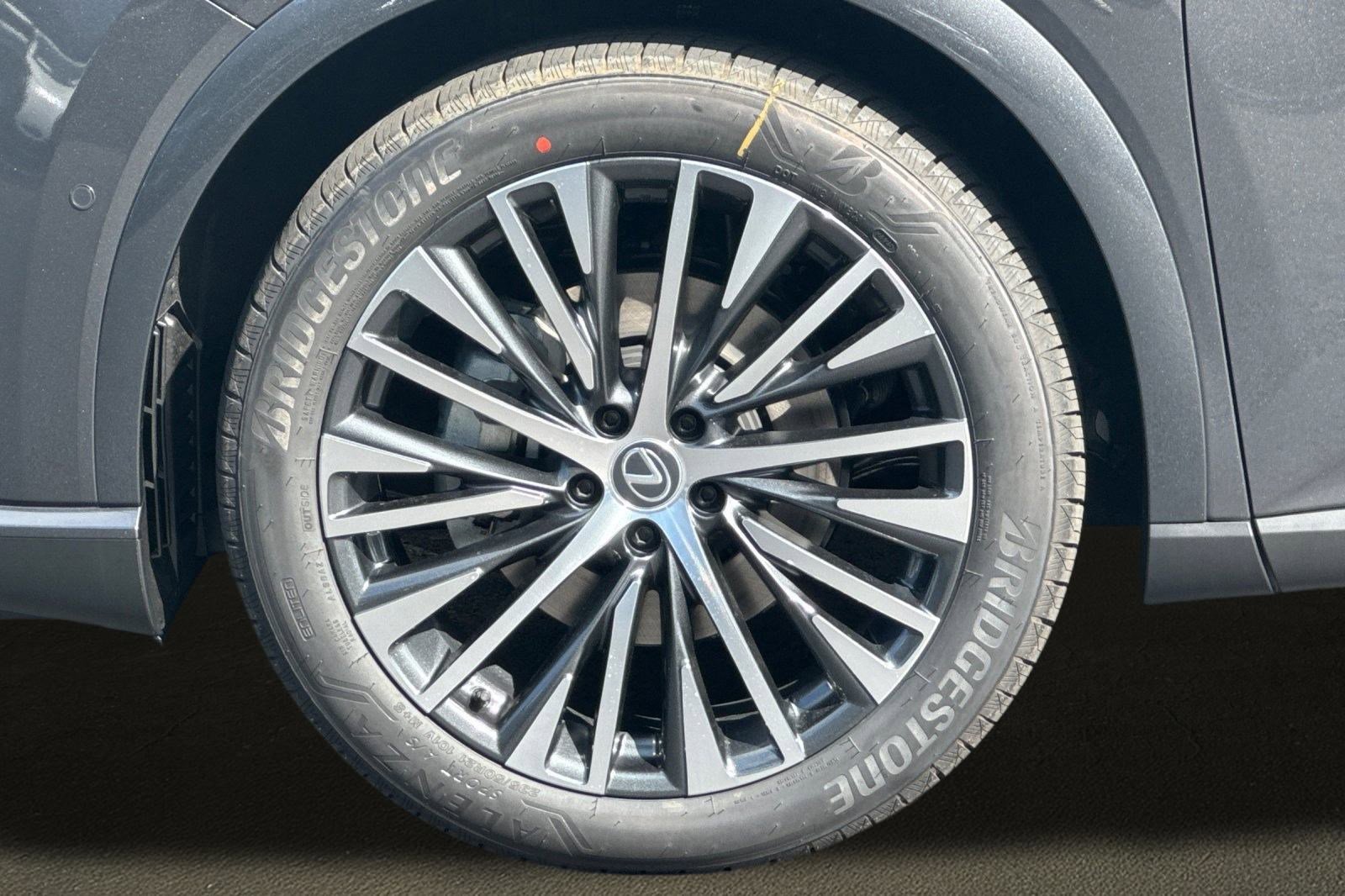 New 2025 Lexus RX 350 Premium image 12