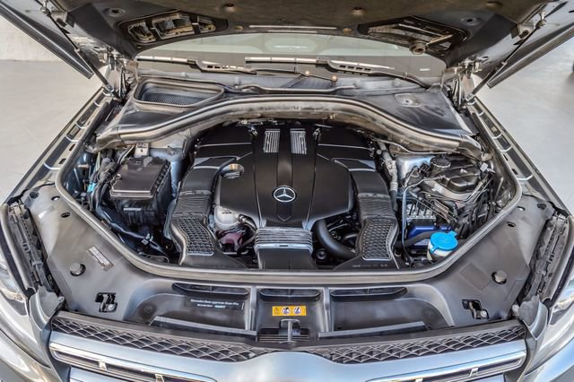 Used 2017 Mercedes-Benz GLS 450 4MATIC image 17